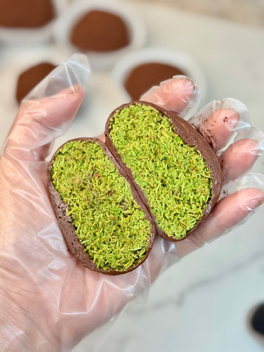 Artisan Pistachio Dubai Chocolate Chewy Cookie