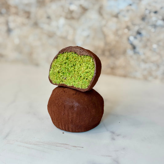Artisan Pistachio Dubai Chocolate Chewy Cookie