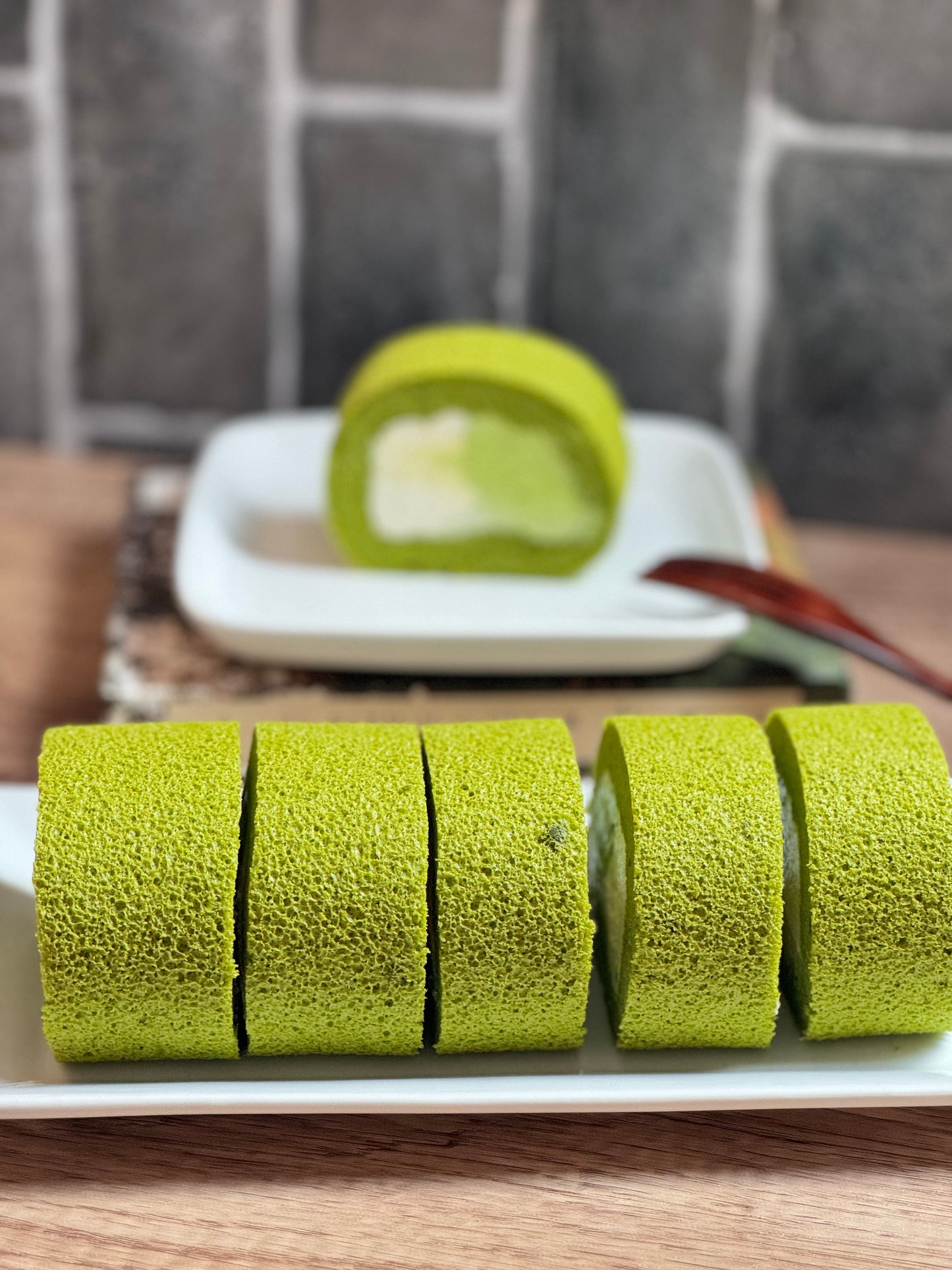 Matcha Jasmine cake roll