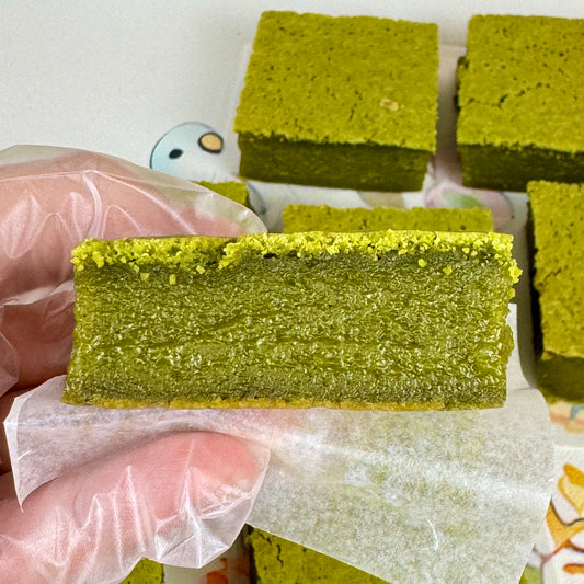 Matcha Butter Mochi Cake Bars (9 Pieces) Vegan/Non Vegan, Gluten Free Organic Ingredients - Junabakes
