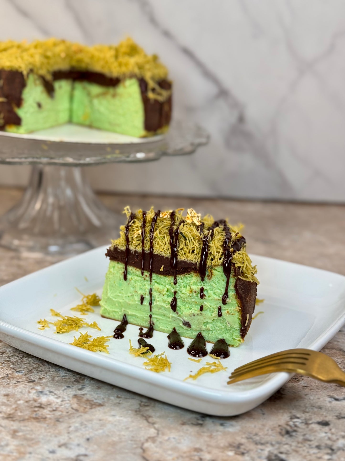 Dubai Chocolate Burnt Basque Cheesecake